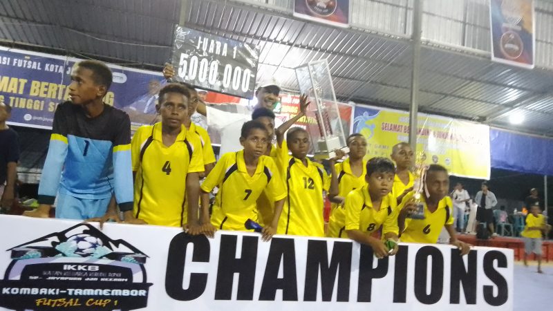 Buper Fc berhasil keluar Sebagai Juara I Turnamen Futsal Tanembor Cup I setelah Kandaskan Impian Tuan rumah Kombaki Fc