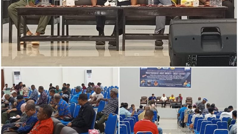 Buka Seminar dan RDP Masyarakat Adat Wonti-Risey Sayati Bupati FX Mote berharap akan lahir Gagasan dan pandangan yang dapat memperkuat persatuan