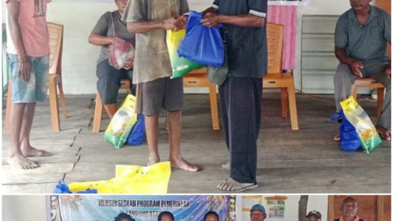 Bagi Sembako di Kampung Atamali, Ondofolo Apresiasi Program, Prabowo-Gibran dekatkan diri dengan Rakyat Papua