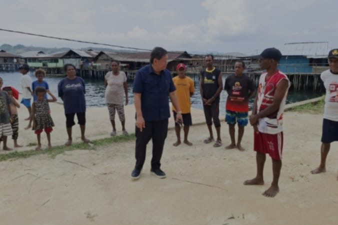 Reses DPR RI: Tonny Dorong Penyelesaian Jalan dan Dukung Rumah Ibadah di Yapen Barat